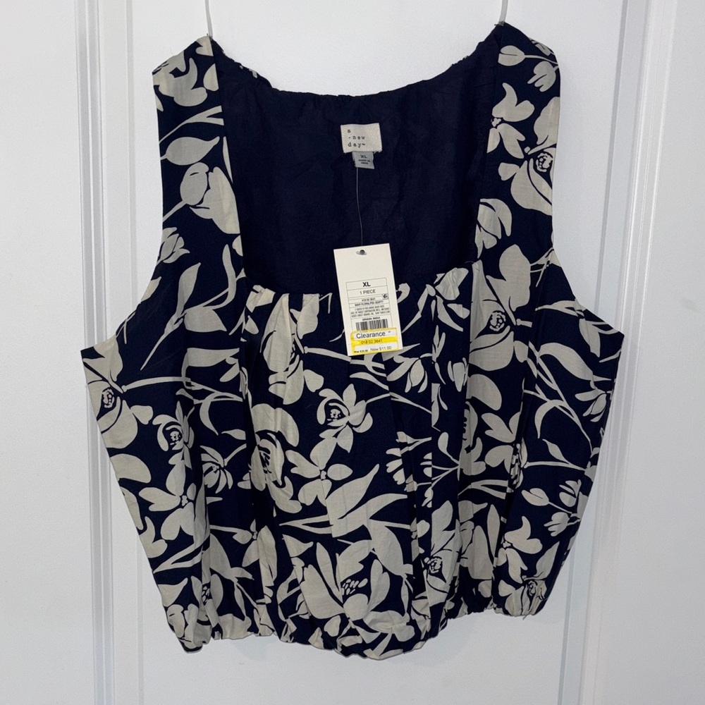 A New Day navy floral top size XL